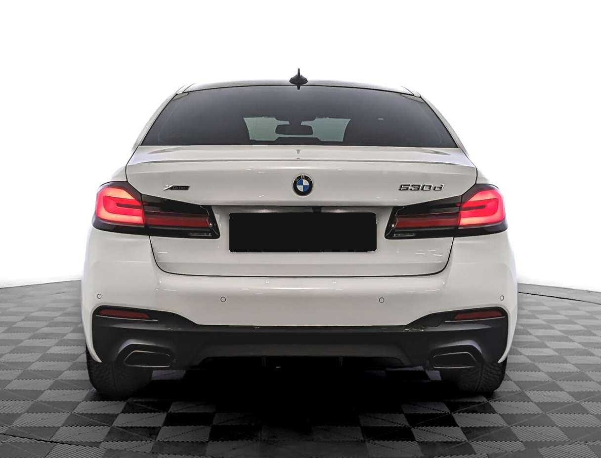BMW 5 серии 2020