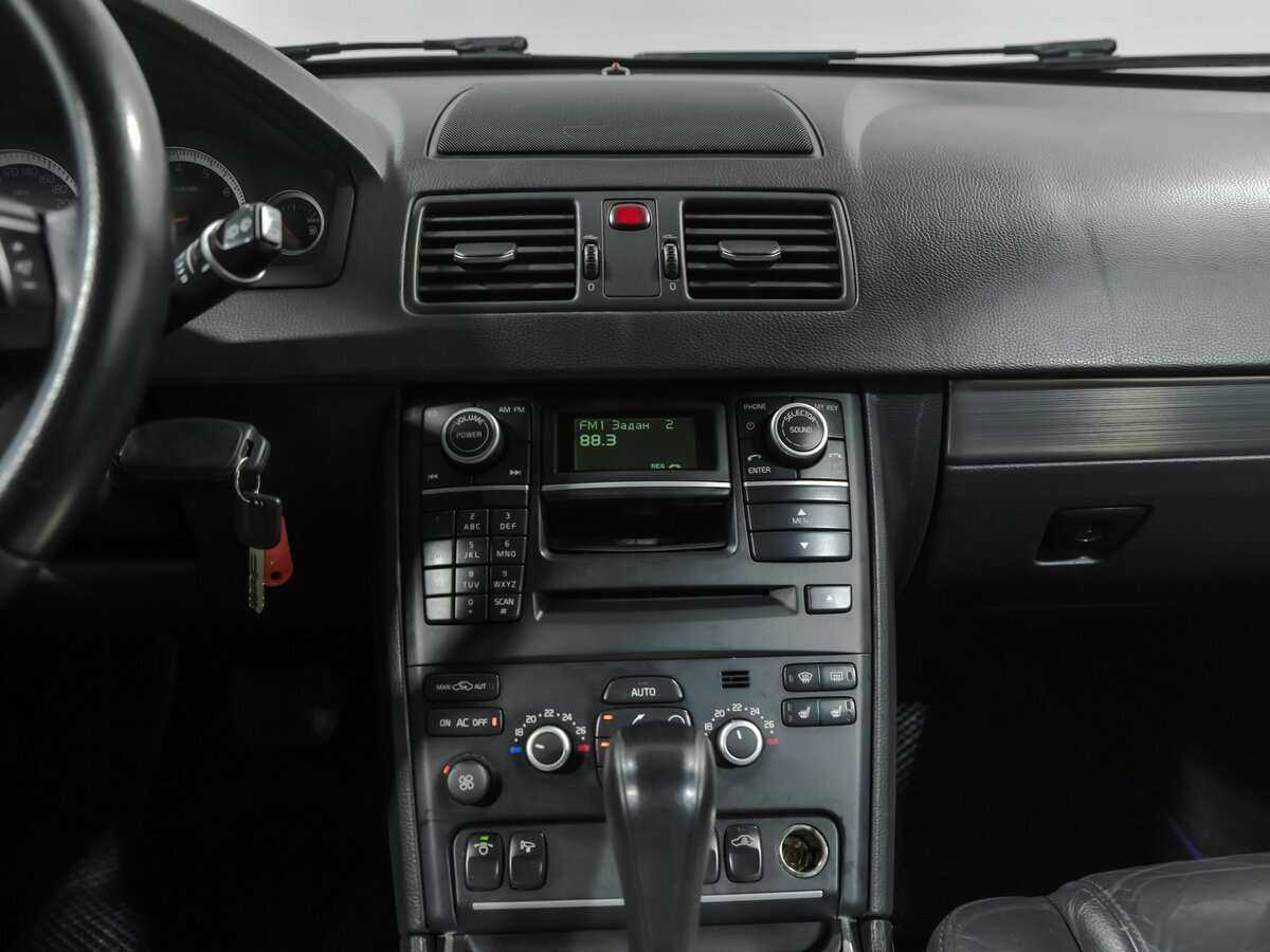 Volvo XC90 2011