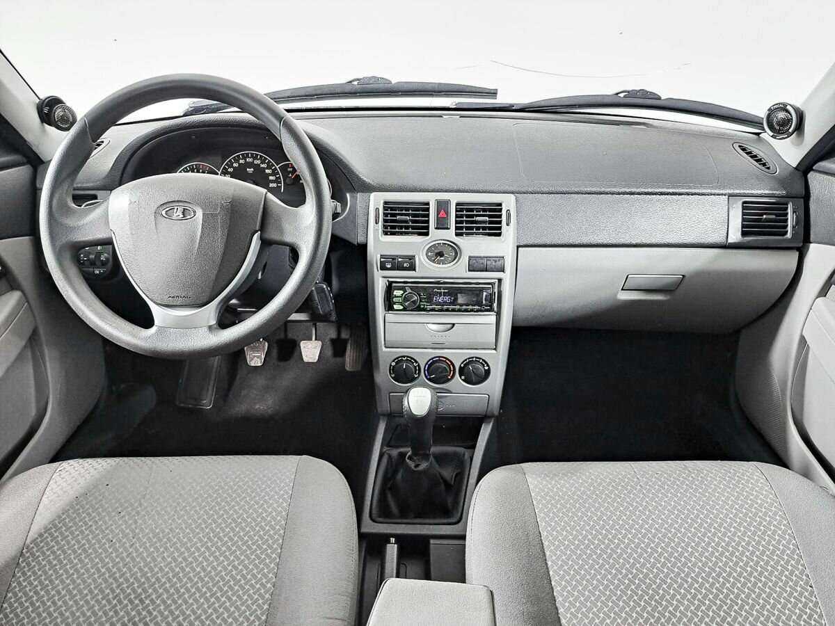 Lada (ВАЗ) Priora 2013