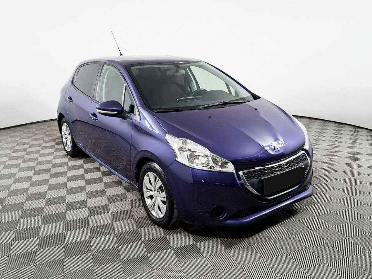 Peugeot 208 2013