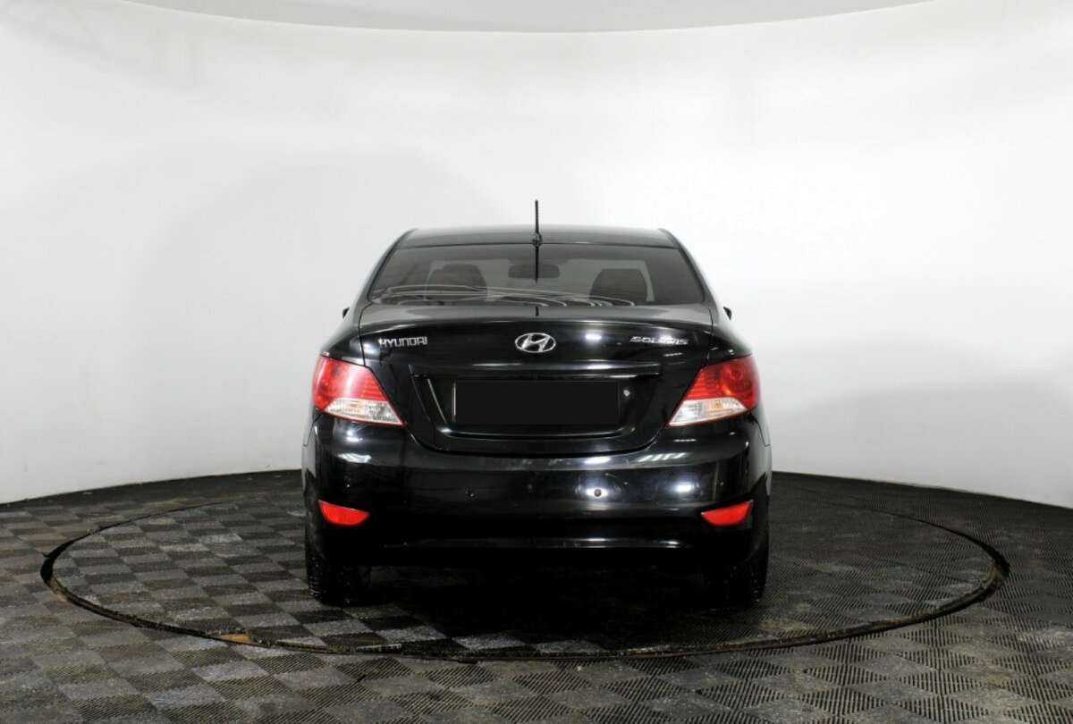 Hyundai Solaris 2013