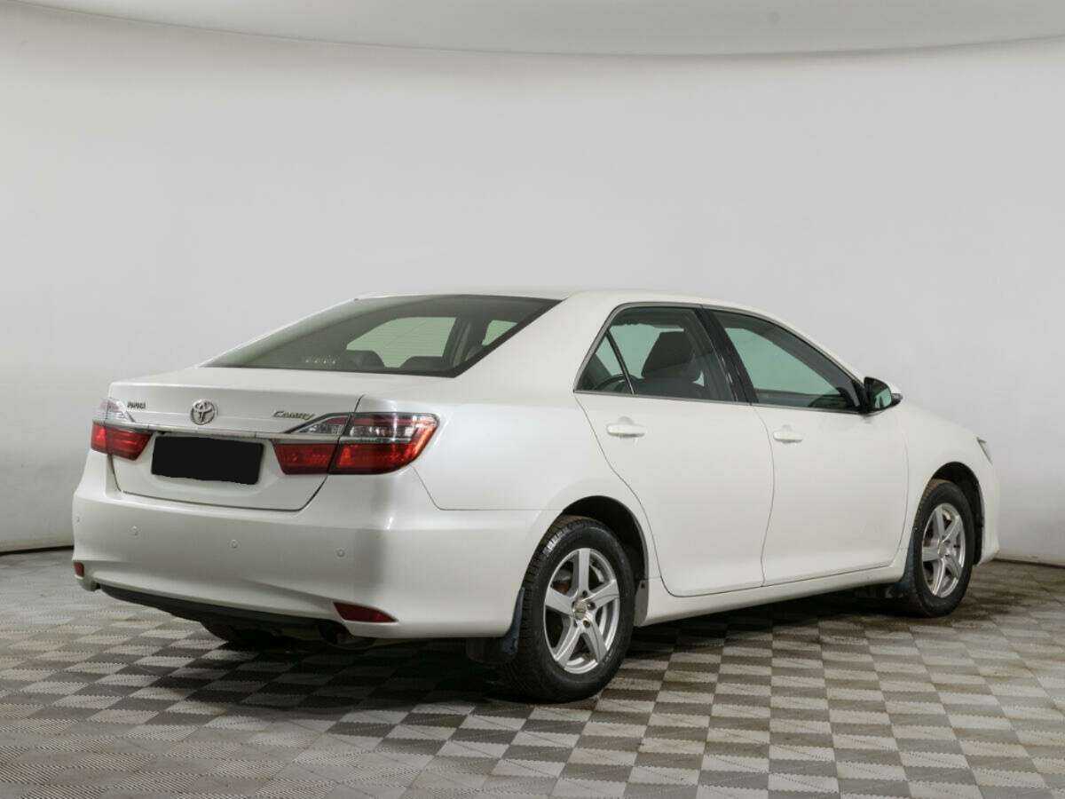 Toyota Camry 2016