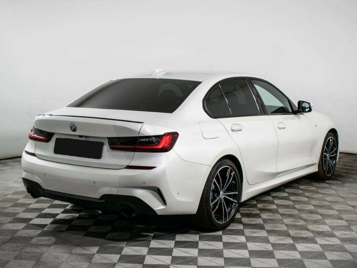 BMW 3 серии 2021