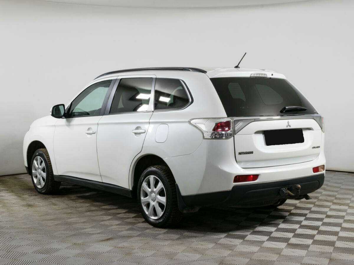 Mitsubishi Outlander 2013