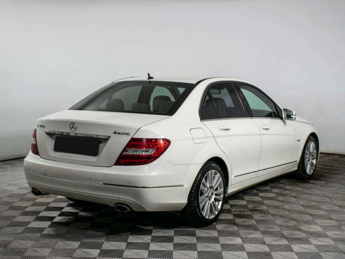 Mercedes-Benz C-Класс 2011
