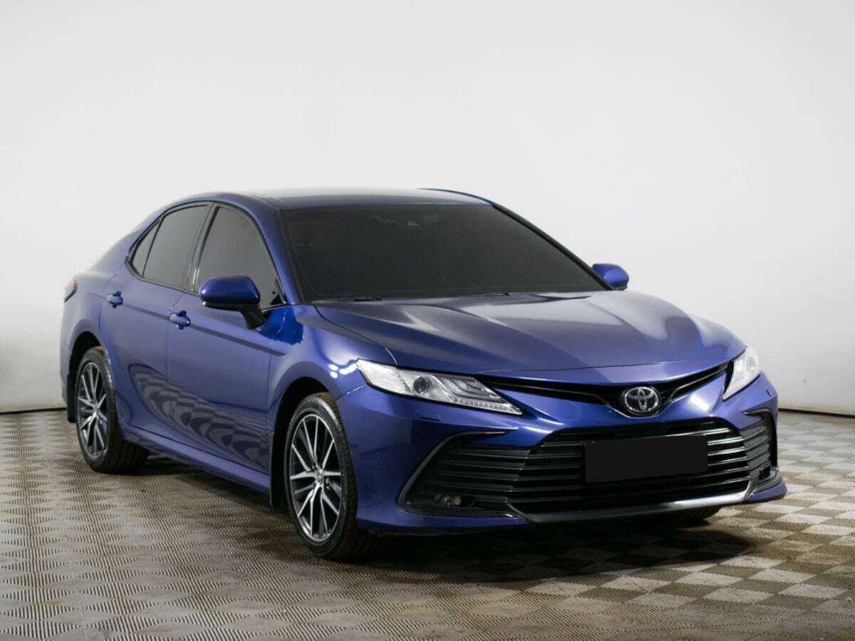 Toyota Camry 2021