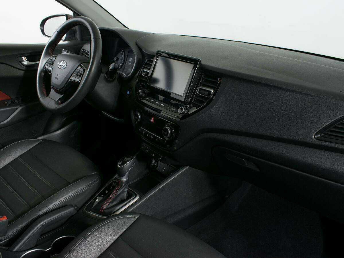 Hyundai Solaris 2021