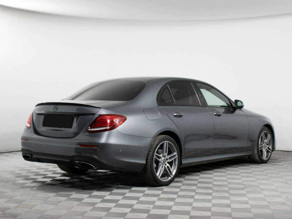 Mercedes-Benz E-Класс