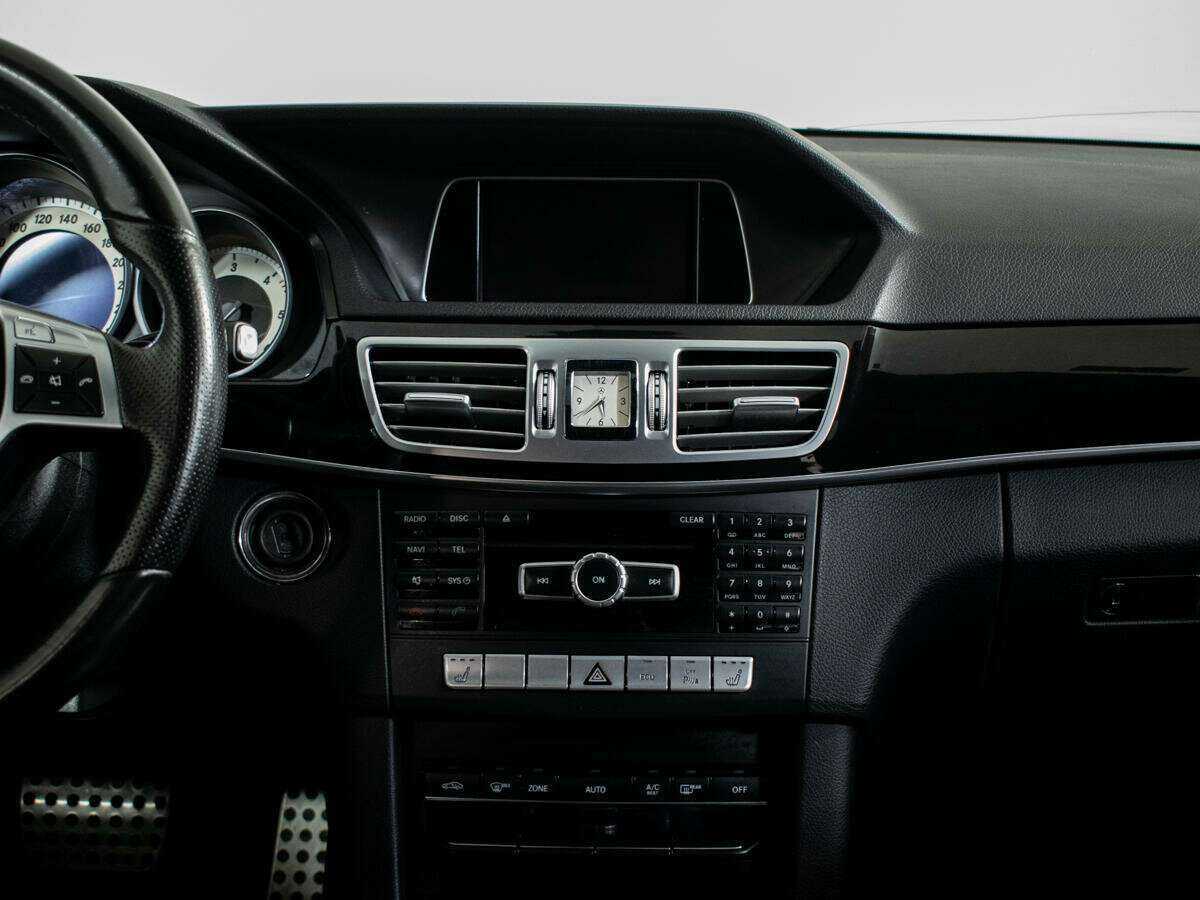 Mercedes-Benz E-Класс 2014