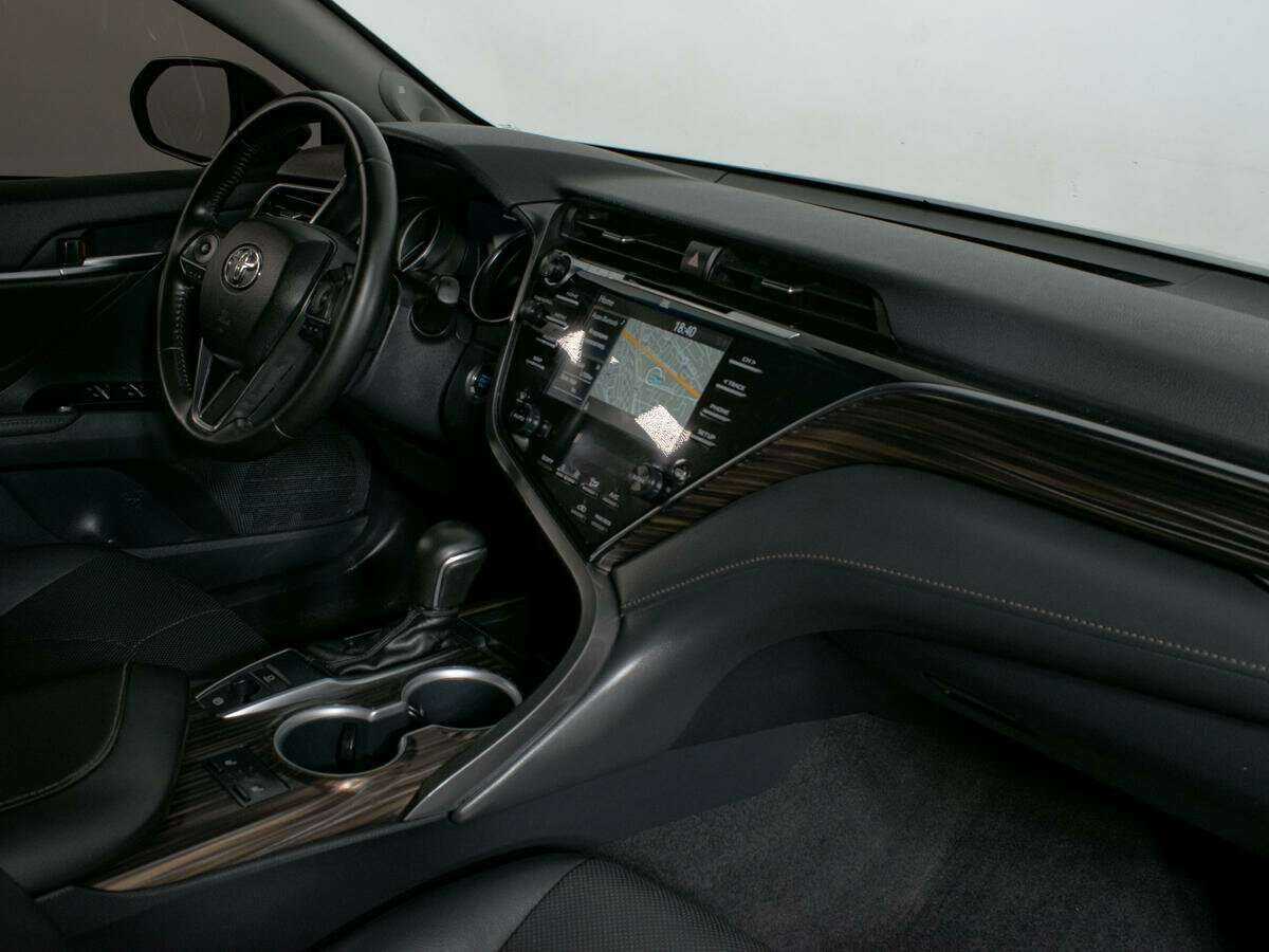 Toyota Camry 2020