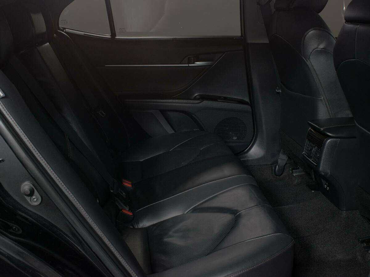 Toyota Camry 2020
