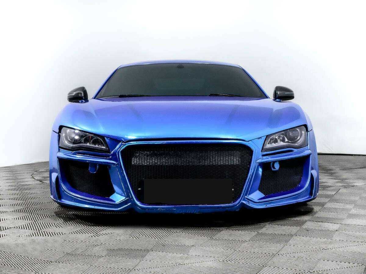 Audi R8