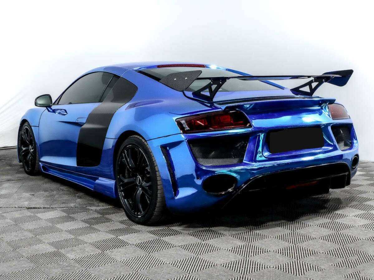 Audi R8