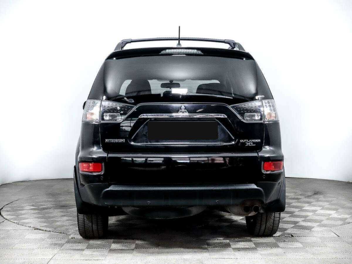 Mitsubishi Outlander 2012