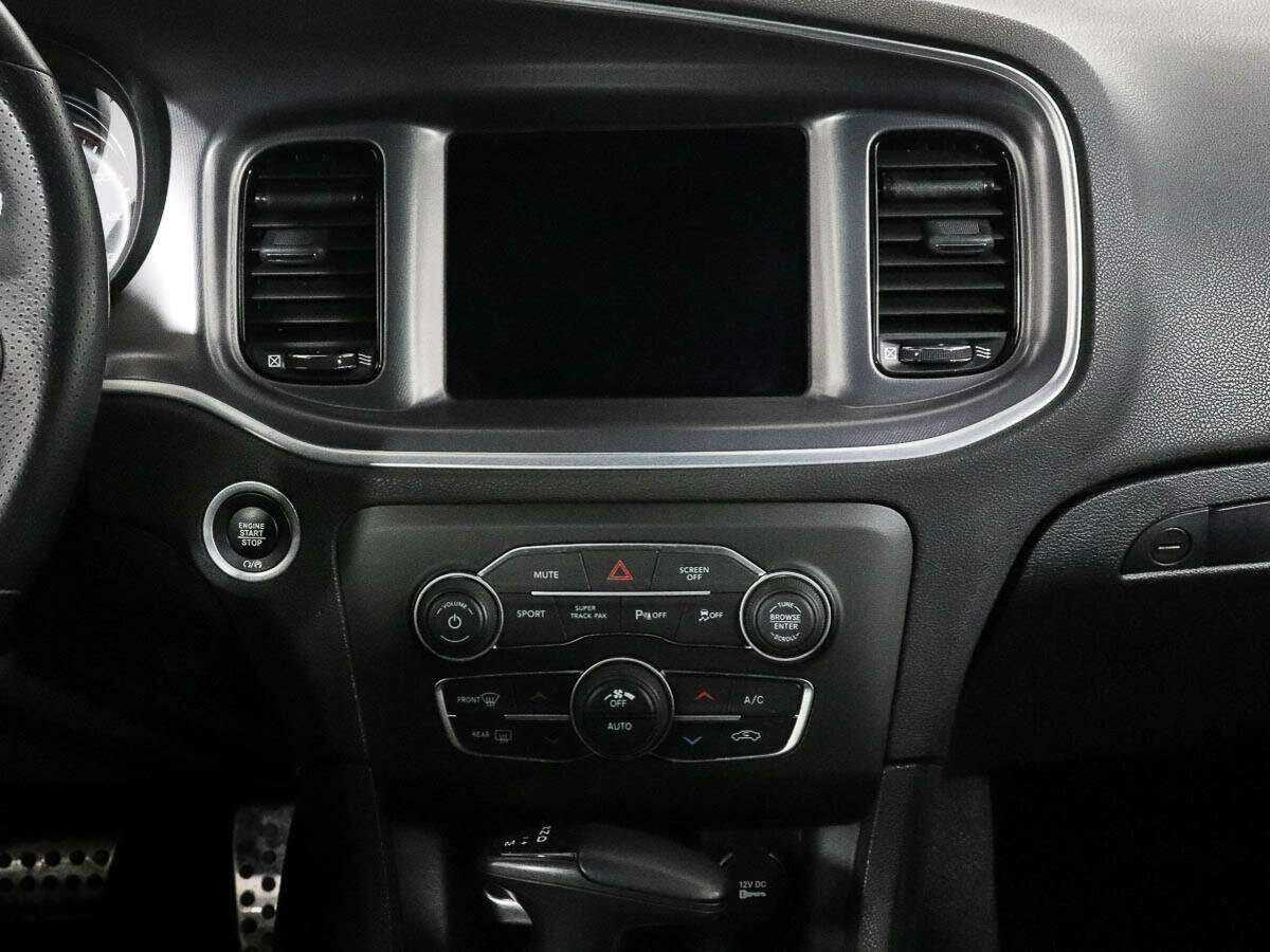 Dodge Charger 2021