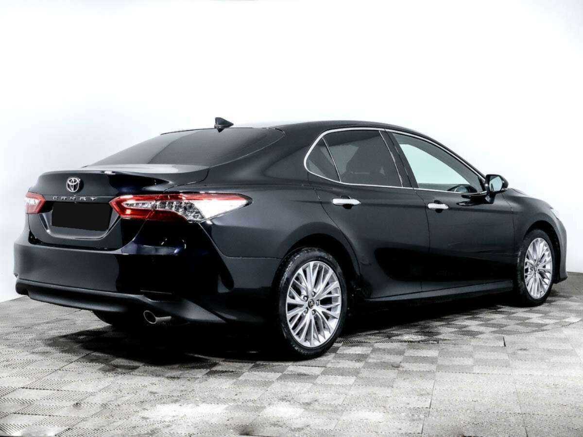 Toyota Camry 2019