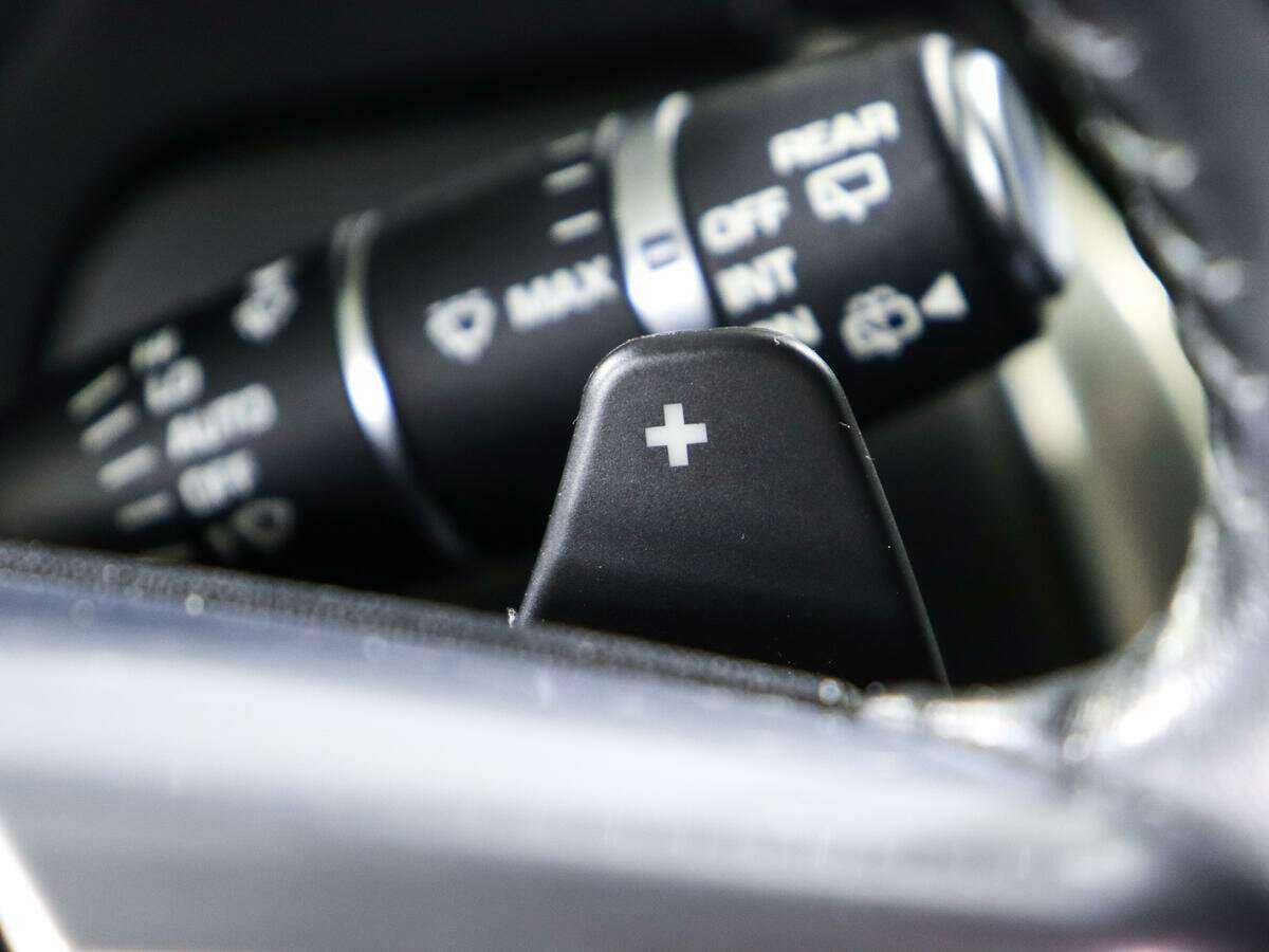 Land Rover Discovery Sport 2016
