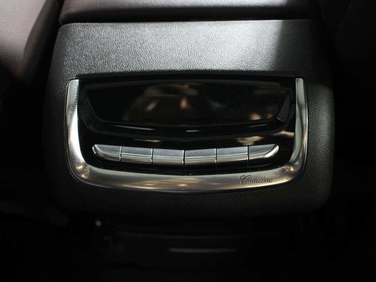 Cadillac XT6 2021