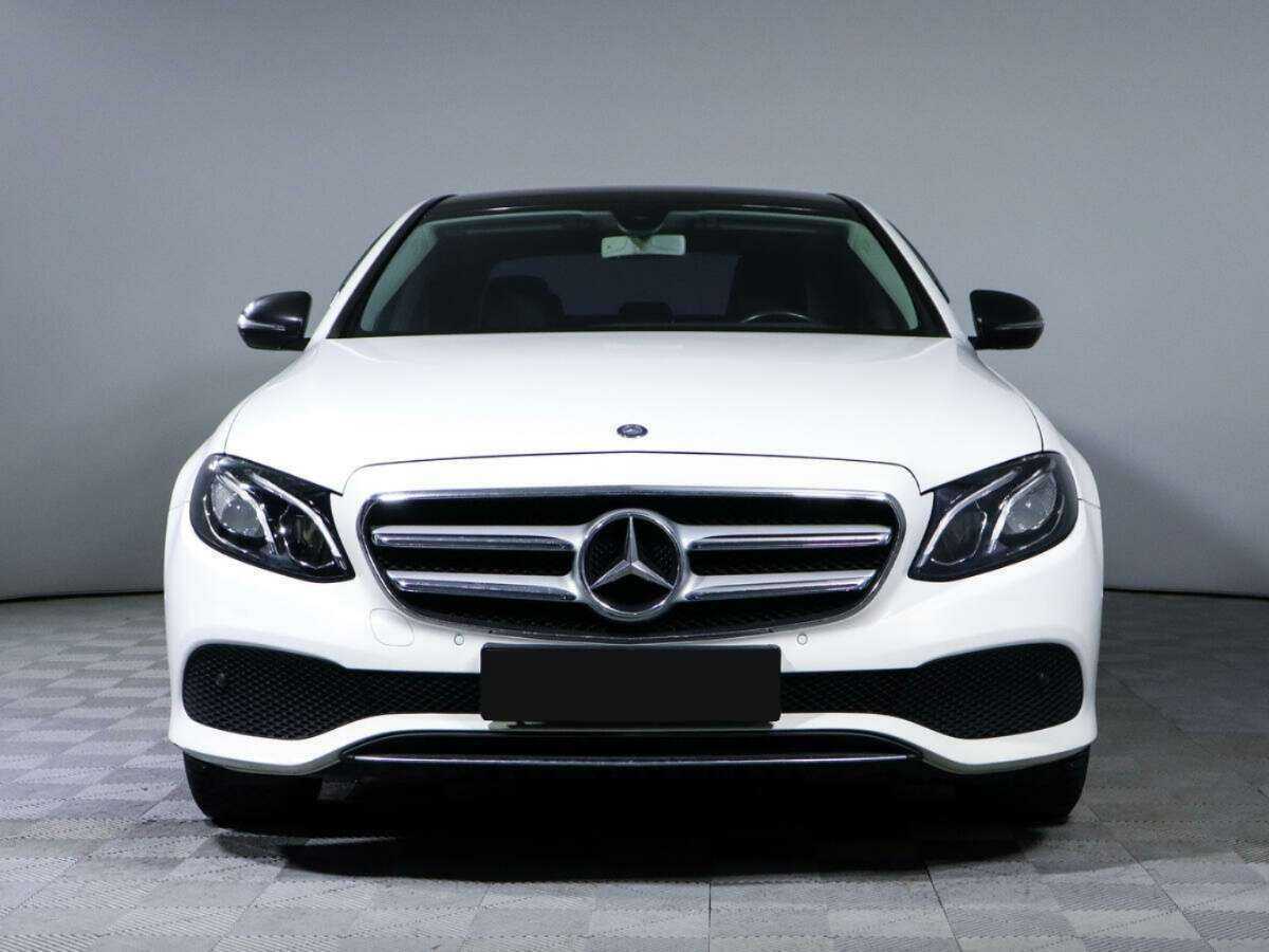 Mercedes-Benz E-Класс 2016