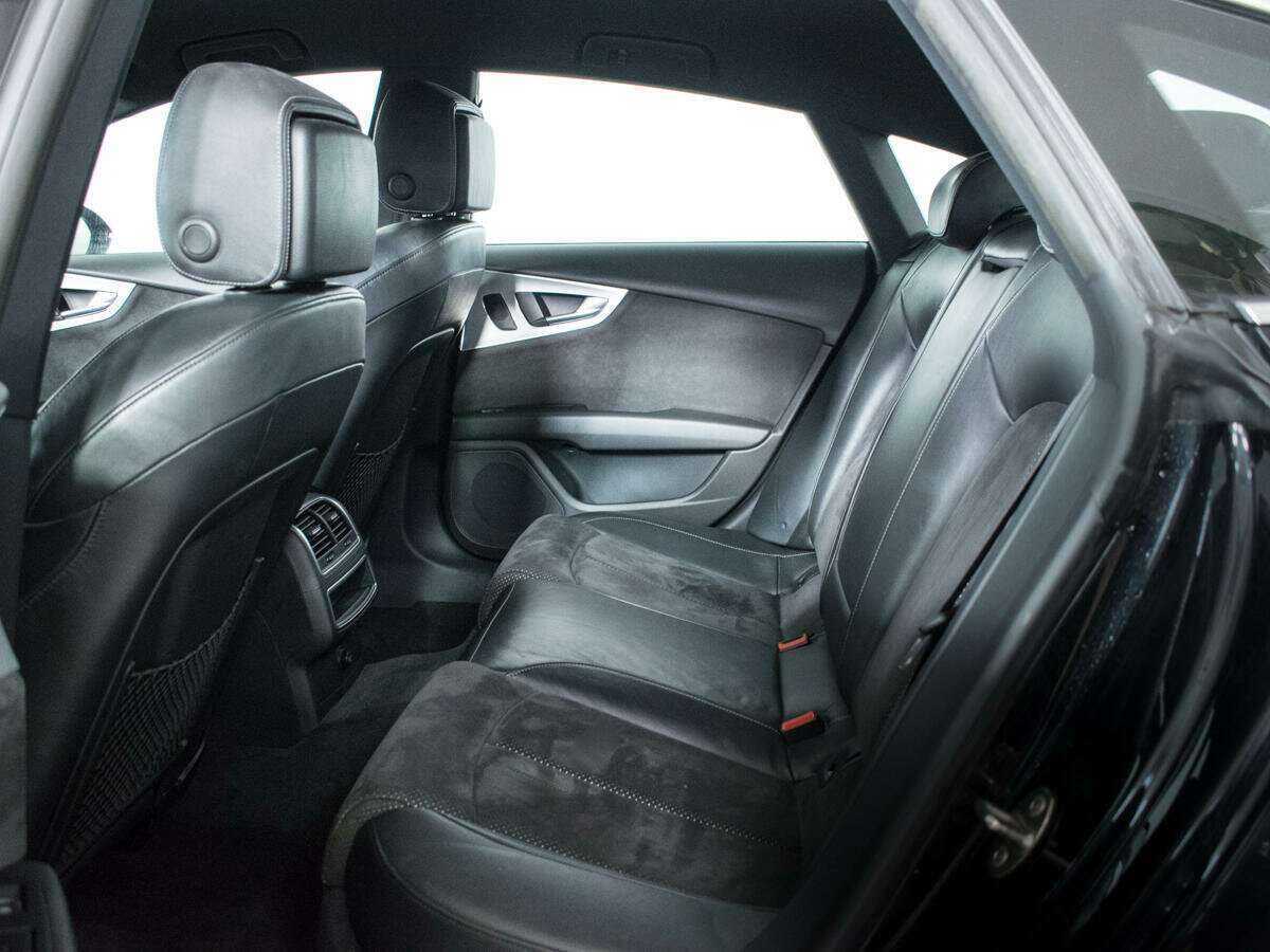 Audi A7 2011