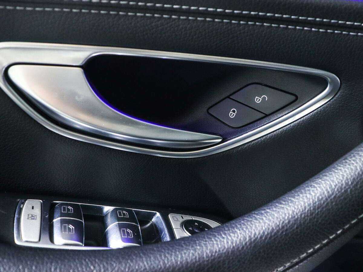 Mercedes-Benz E-Класс 2016