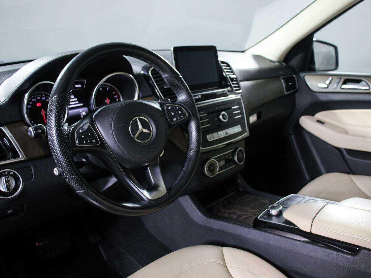 Mercedes-Benz GLS 2016