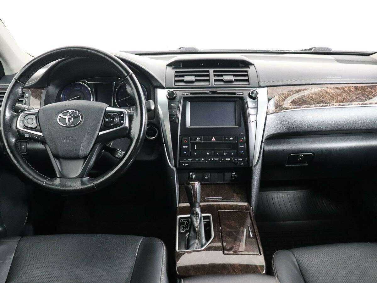 Toyota Camry 2018