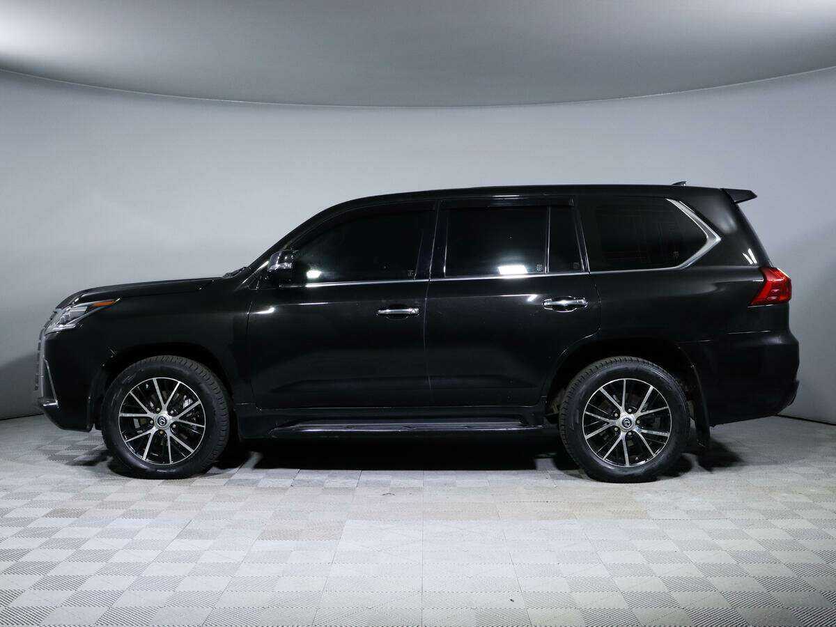 Lexus LX