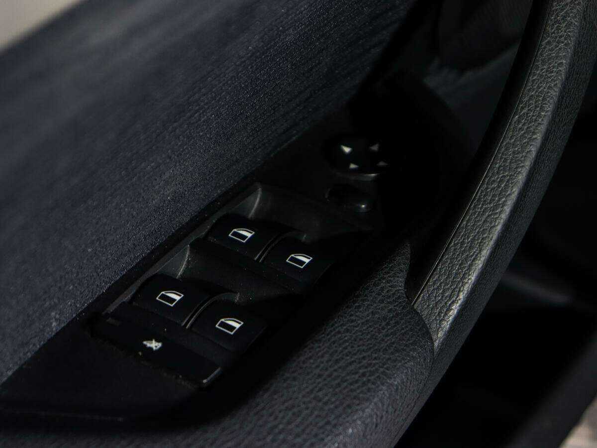 BMW X1 2012