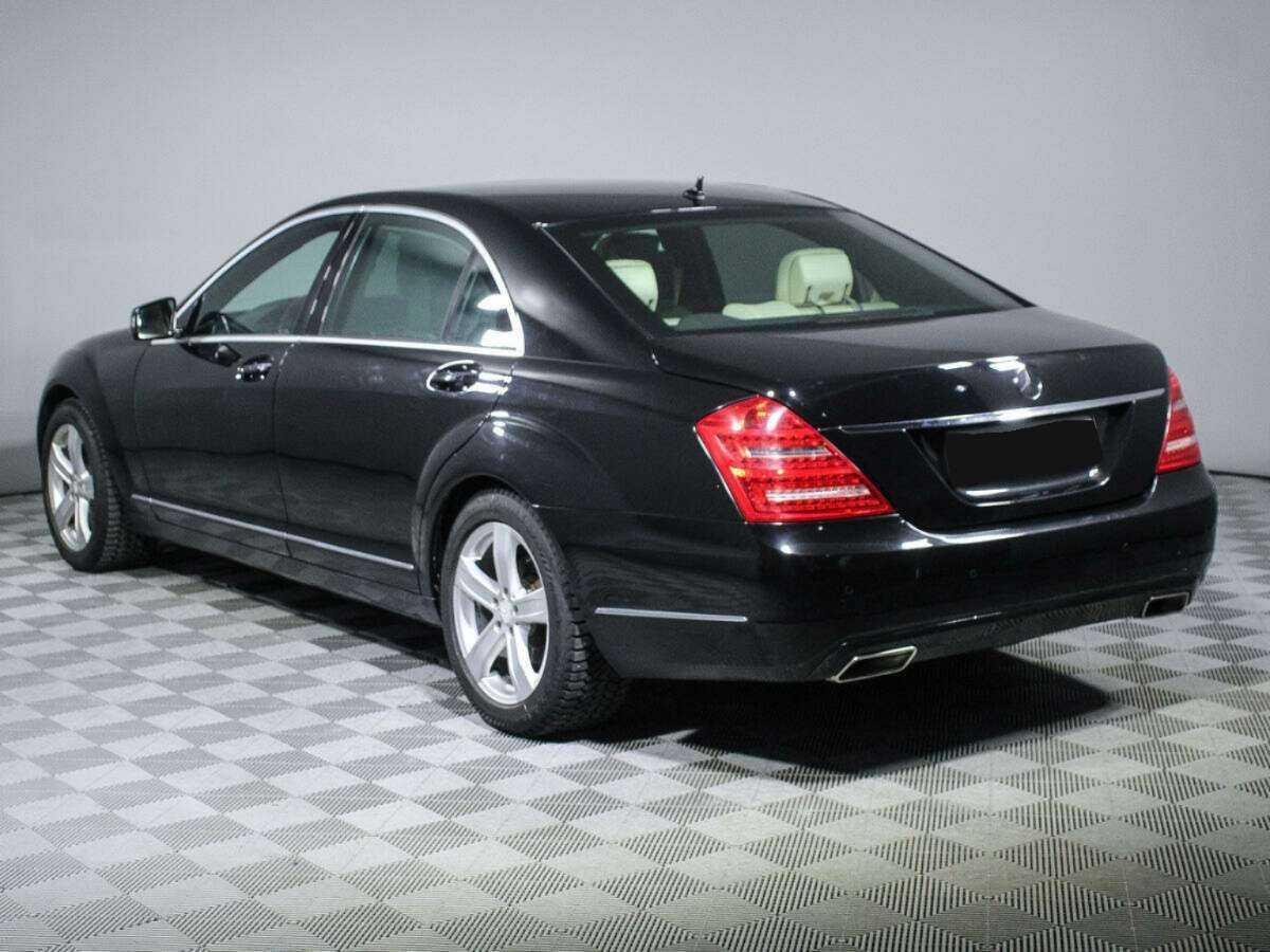 Mercedes-Benz S-Класс