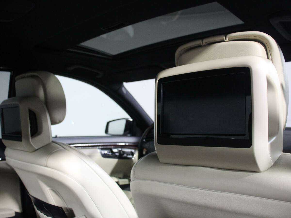 Mercedes-Benz S-Класс 2011