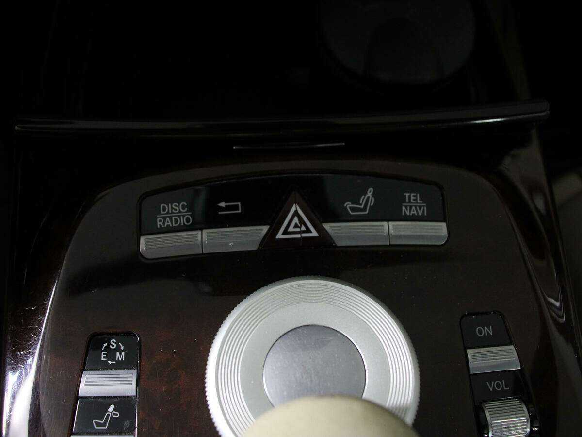Mercedes-Benz S-Класс 2011