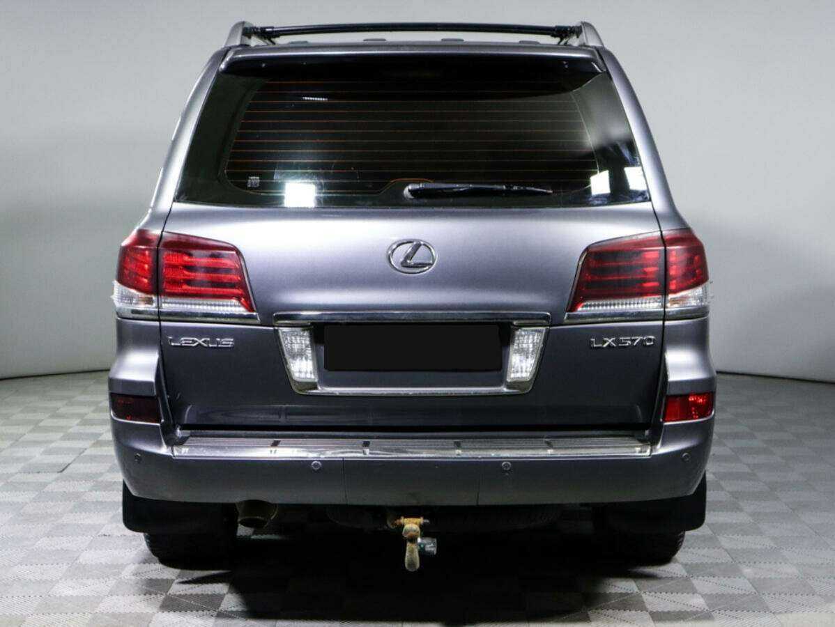 Lexus LX