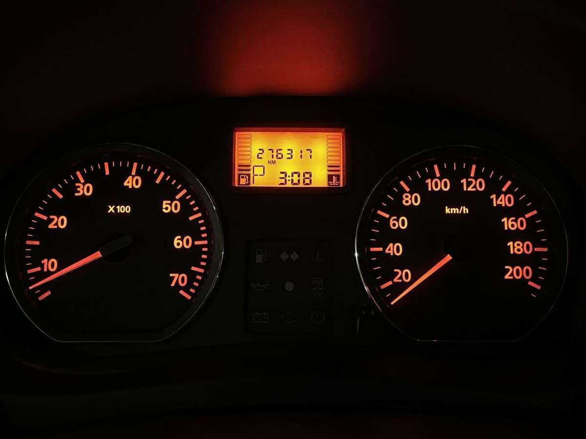 Nissan Almera 2013