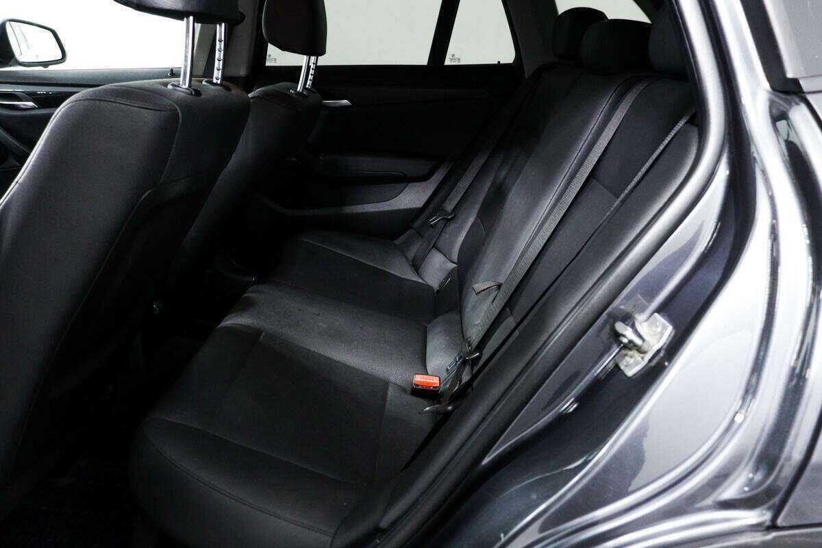 BMW X1 2012