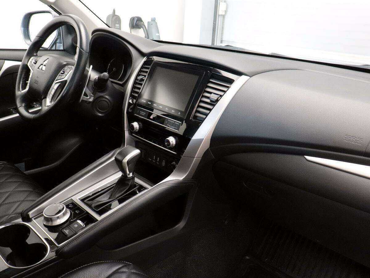 Mitsubishi Pajero Sport