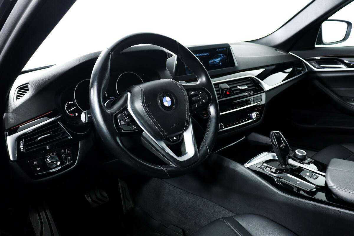 BMW 5 серии 2018