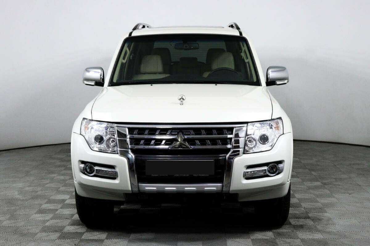 Mitsubishi Pajero 2021