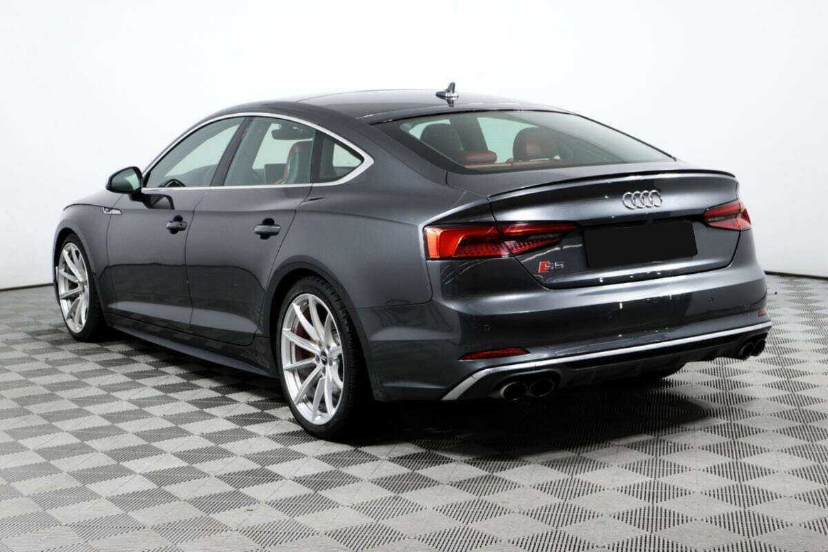 Audi S5