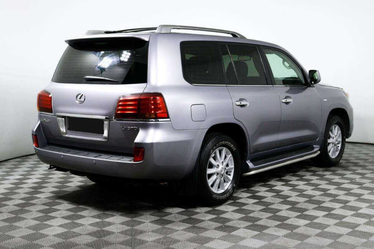 Lexus LX