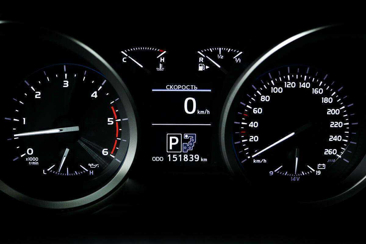 Toyota Land Cruiser 2012