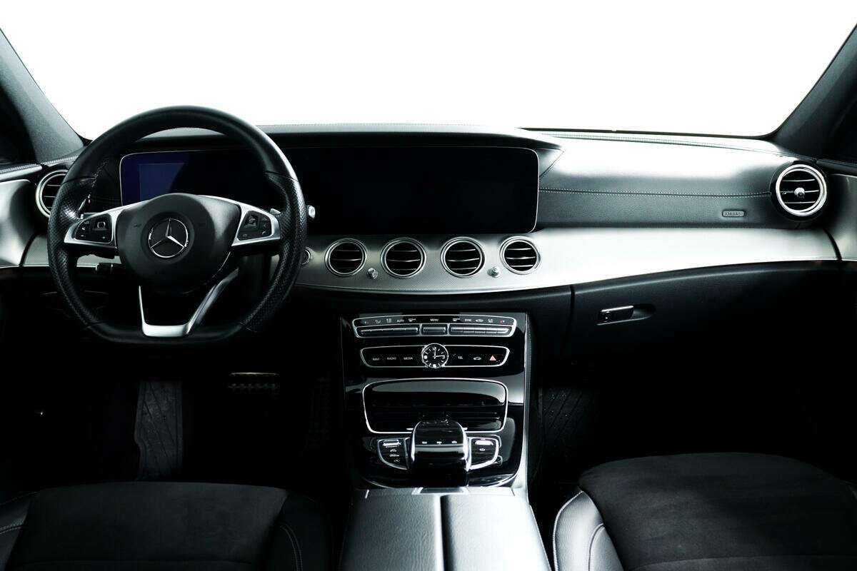 Mercedes-Benz E-Класс 2016