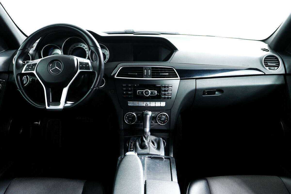 Mercedes-Benz C-Класс 2013