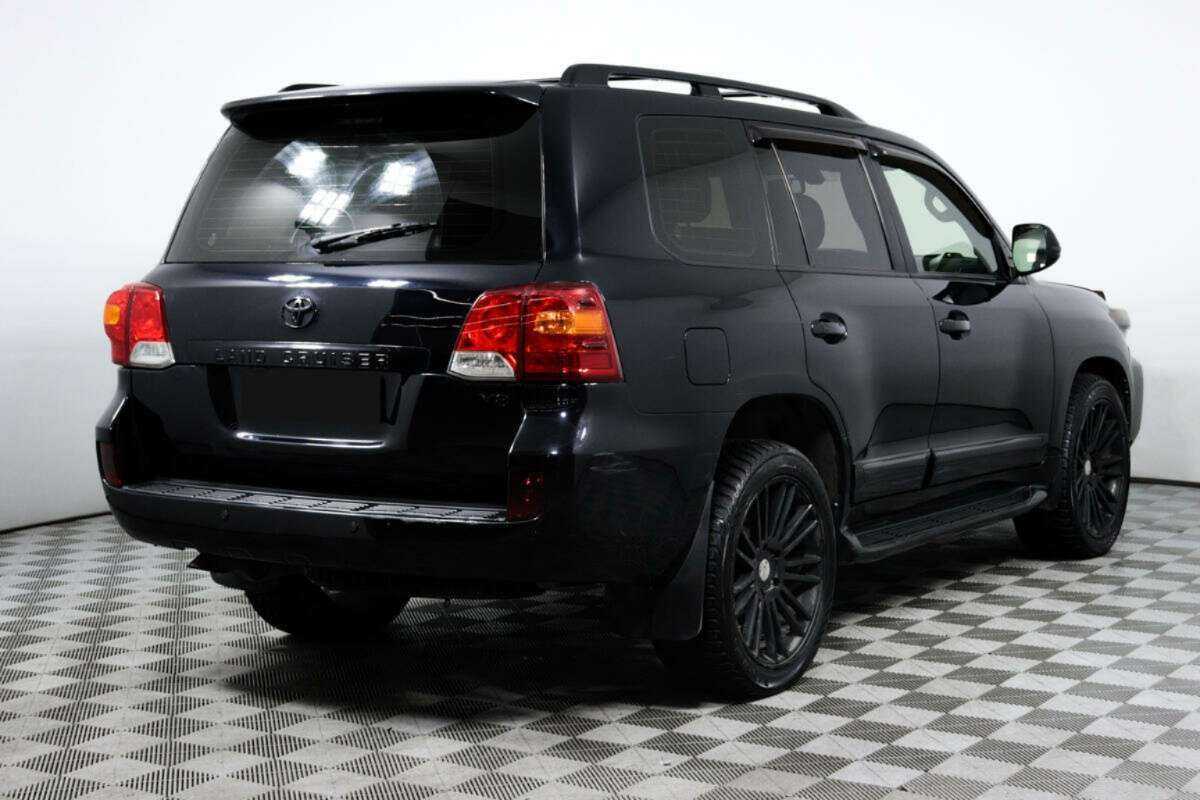 Toyota Land Cruiser 2012