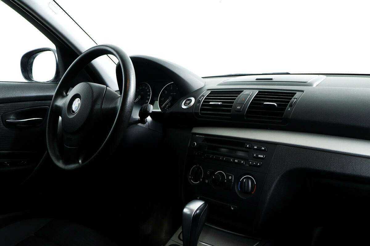 BMW 1 серии 2010