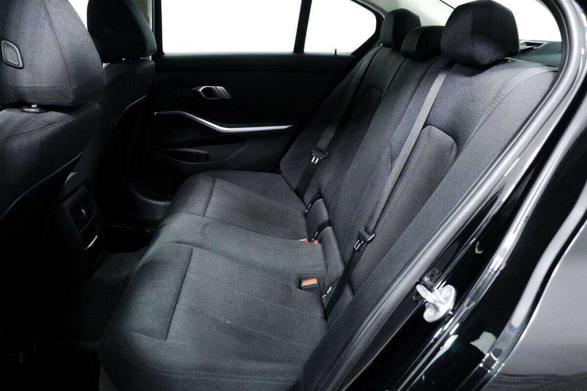 BMW 3 серии 2020
