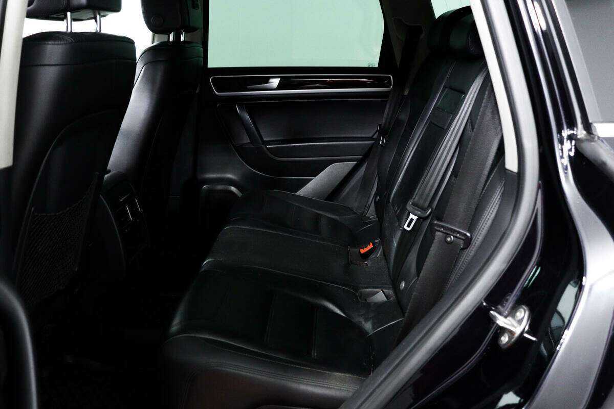 Volkswagen Touareg 2012