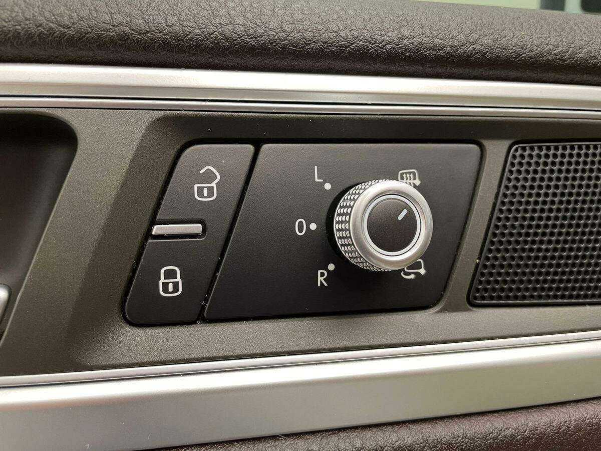 Volkswagen Touareg 2015