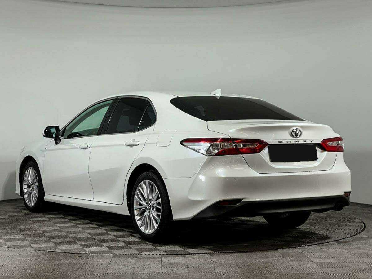 Toyota Camry 2018