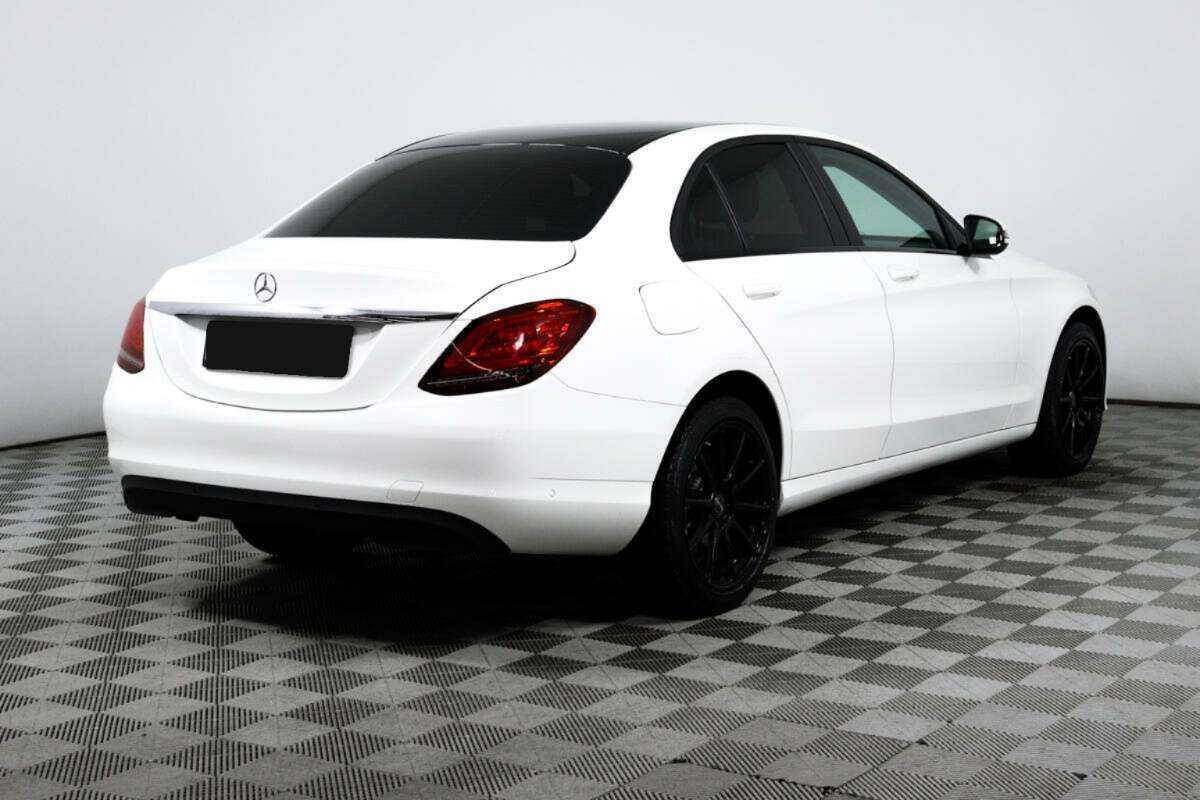 Mercedes-Benz C-Класс 2018